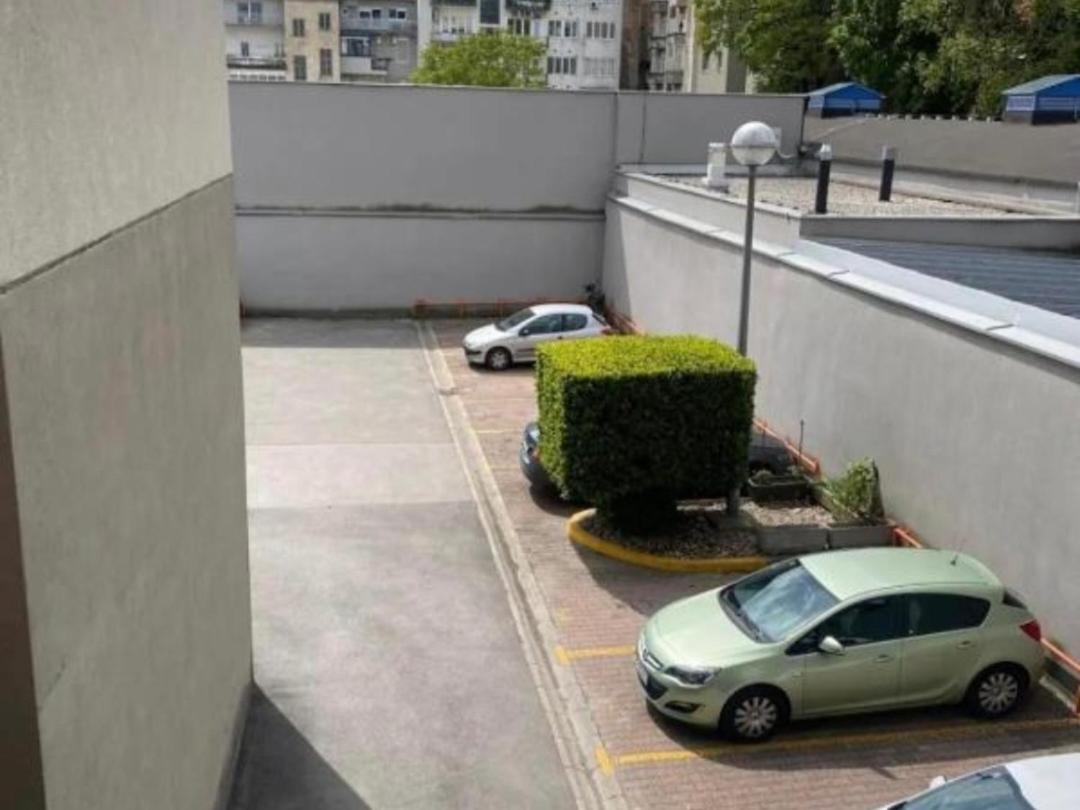 Lea Apartment - Free Parking In Front For 2 Cars 萨格勒布 外观 照片